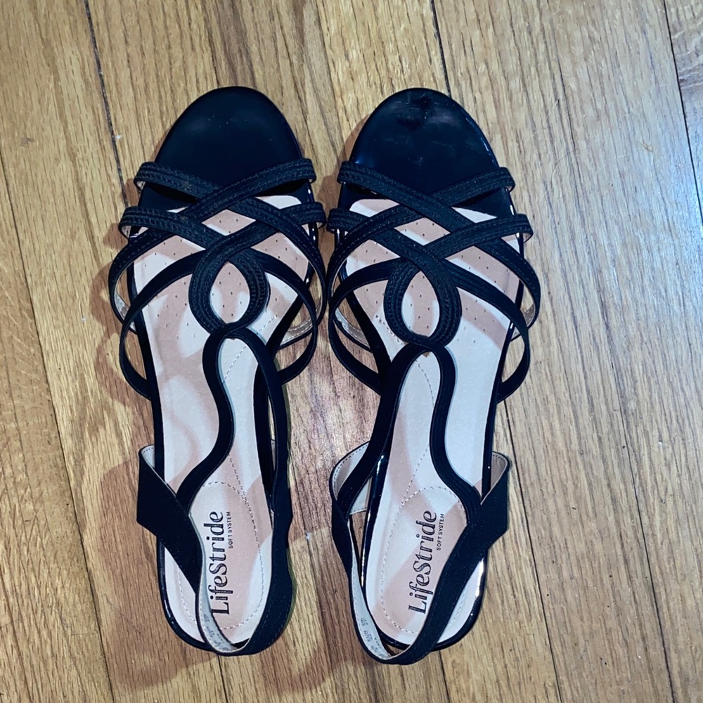 Life Stride Black Strappy Sandals